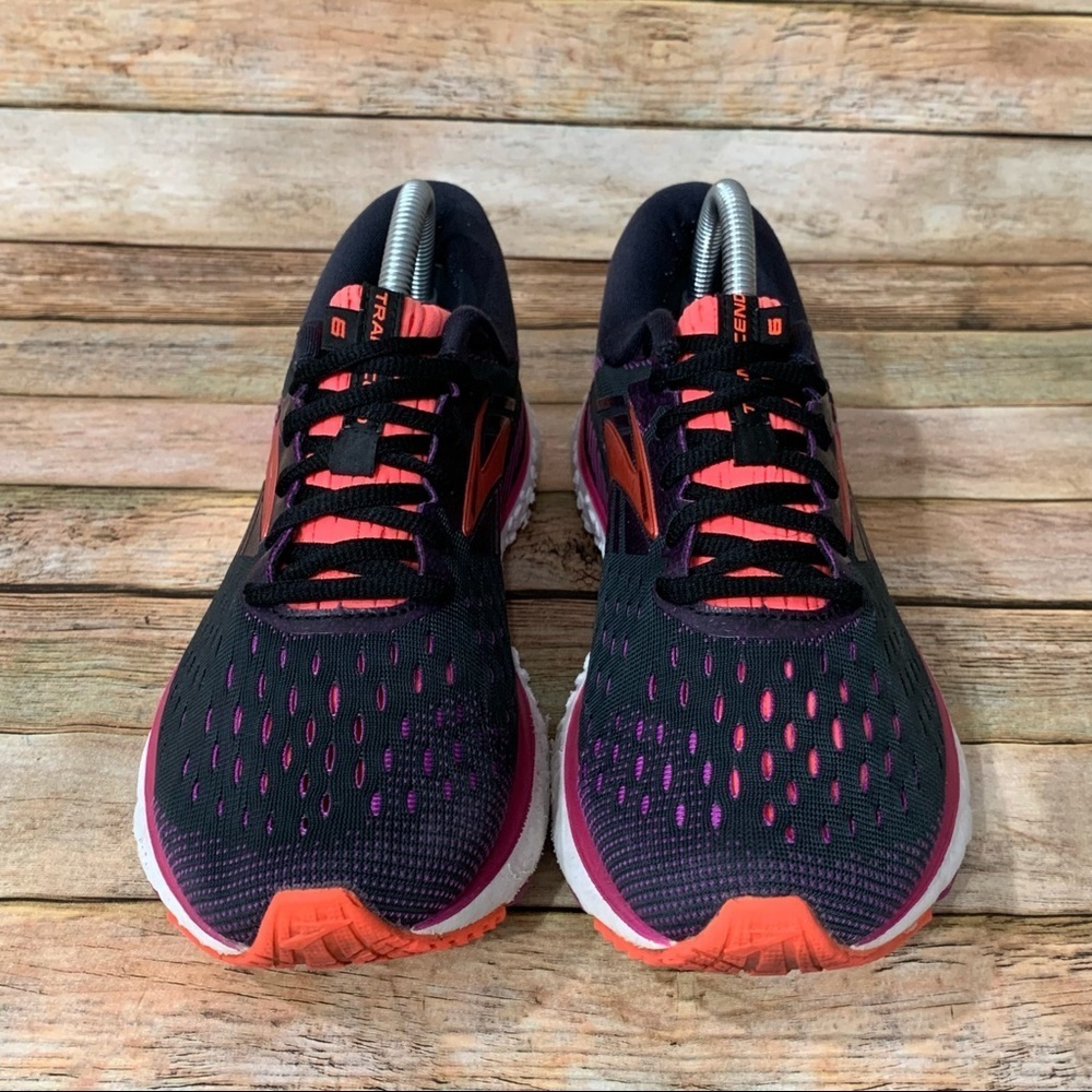 Brooks Transcend 6 Athletic Shoes - Picture 6 of 10